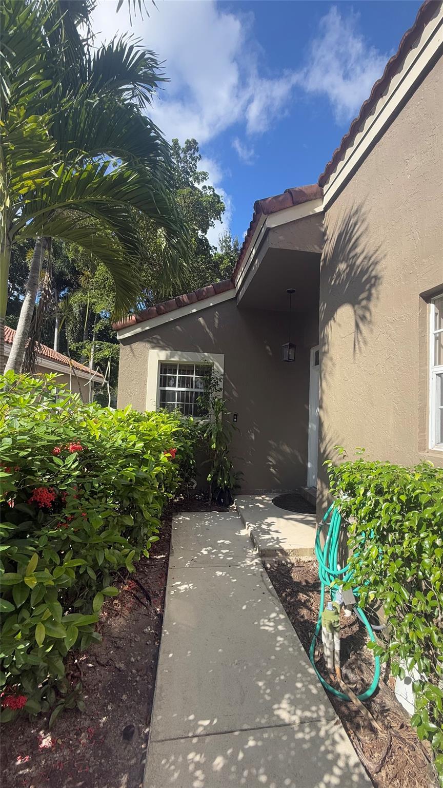 BRIGEWATER AT PLANTATION - Residential