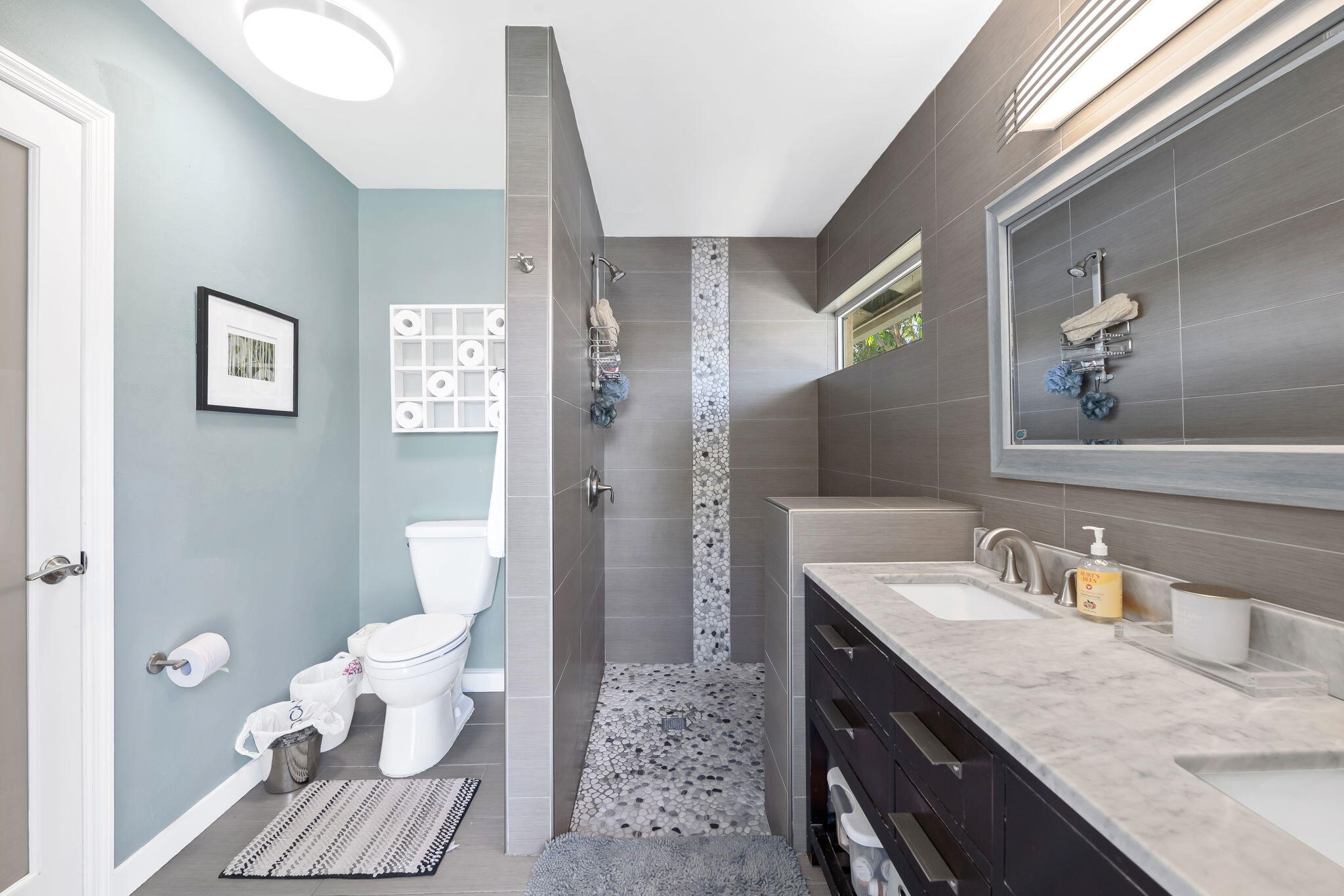 JACARANDA LAKES SEC 1 - Residential