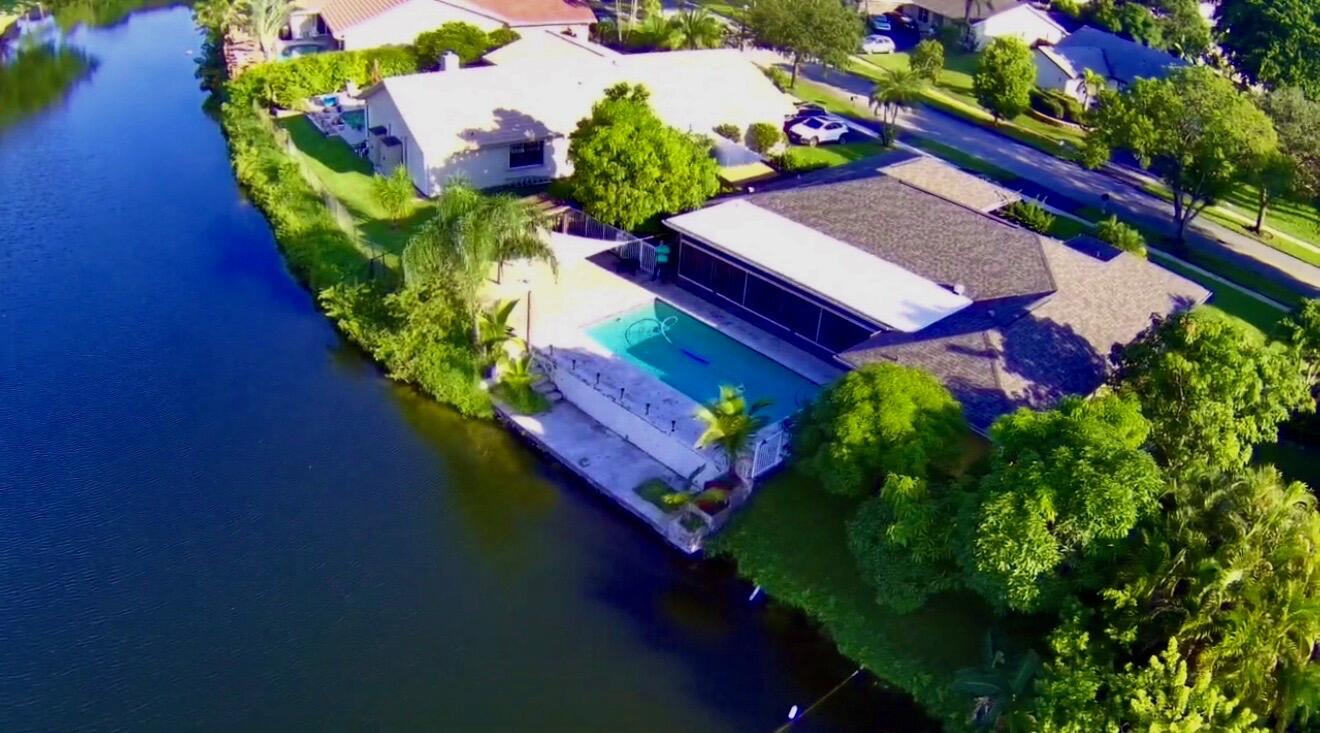 JACARANDA LAKES SEC 1 - Residential