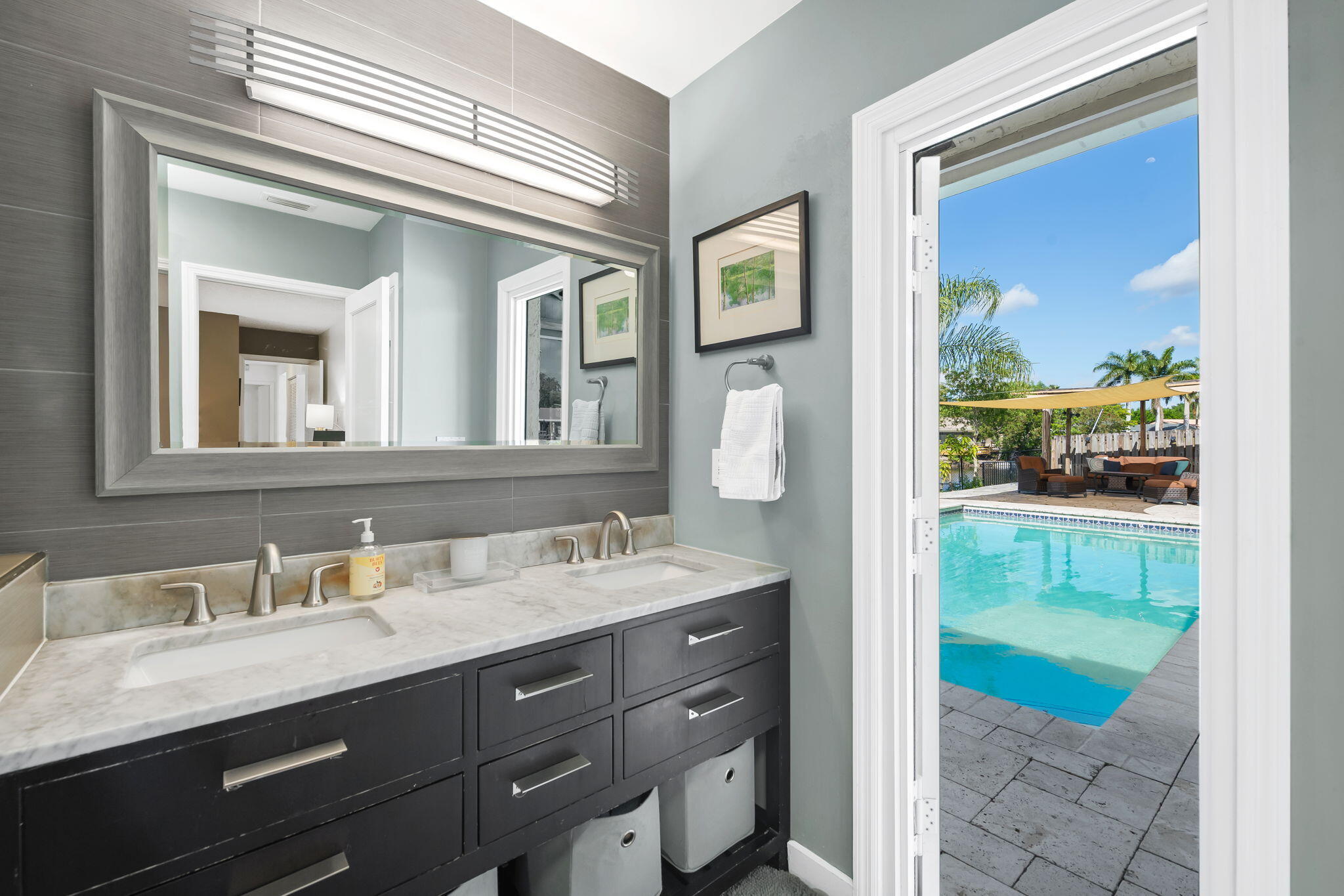 JACARANDA LAKES SEC 1 - Residential