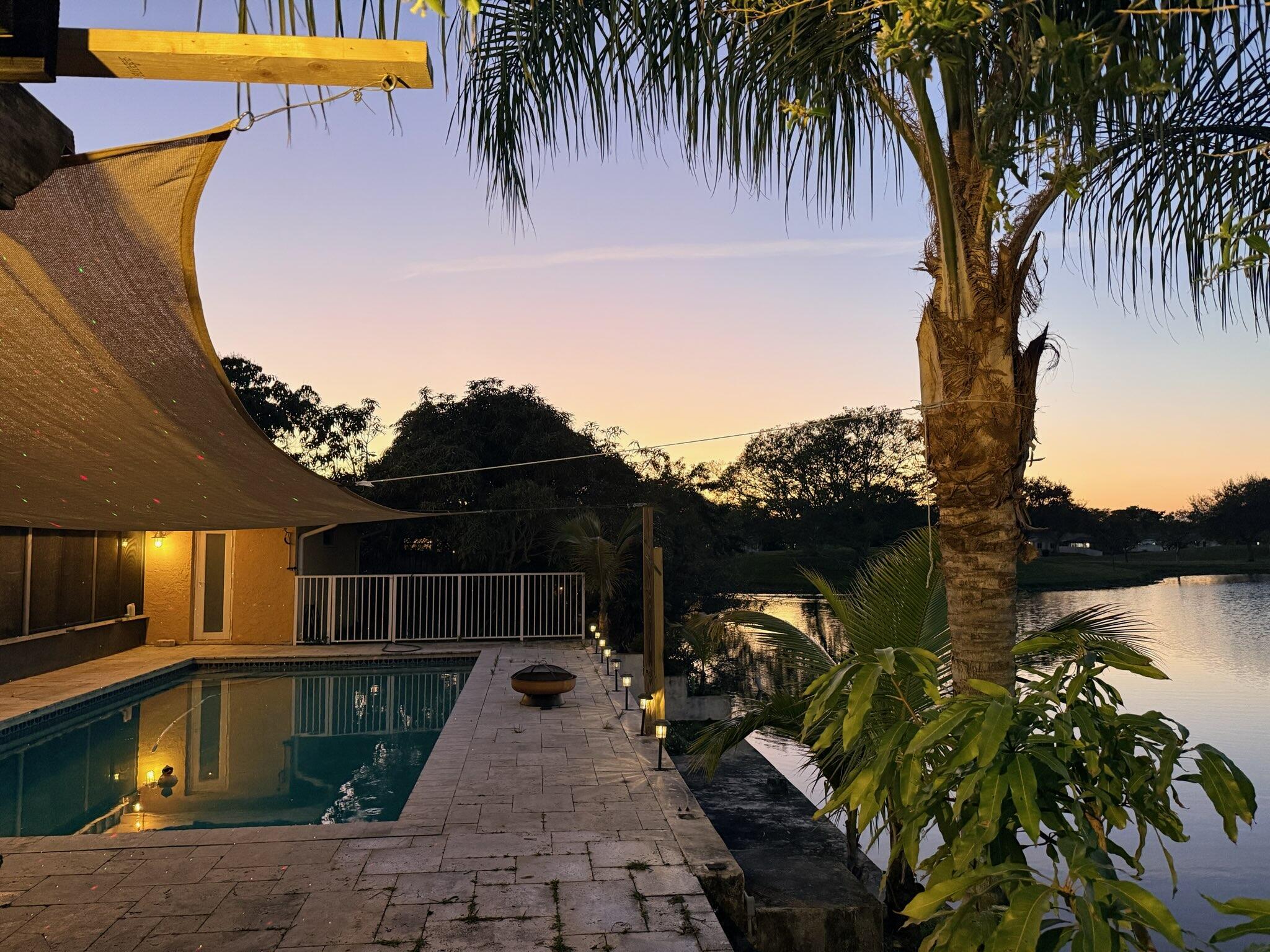 JACARANDA LAKES SEC 1 - Residential