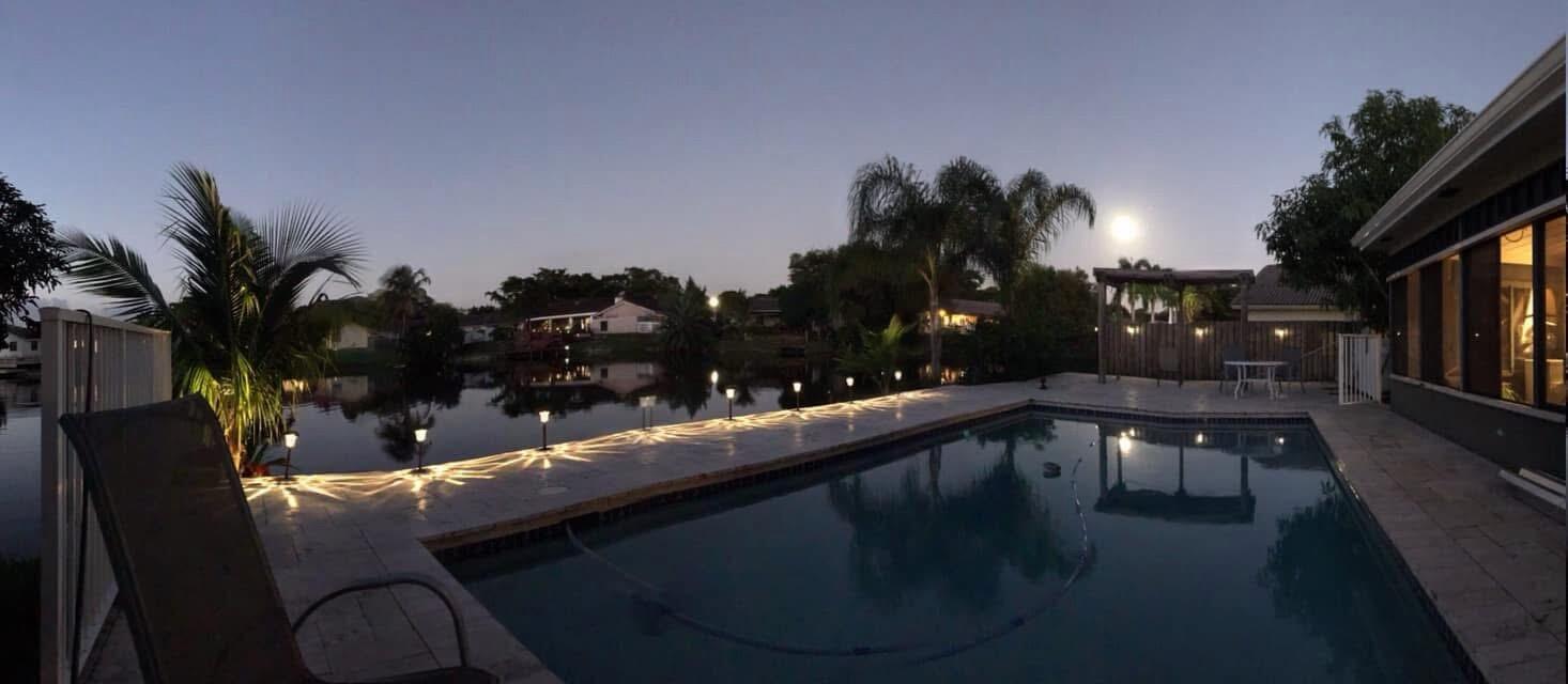 JACARANDA LAKES SEC 1 - Residential