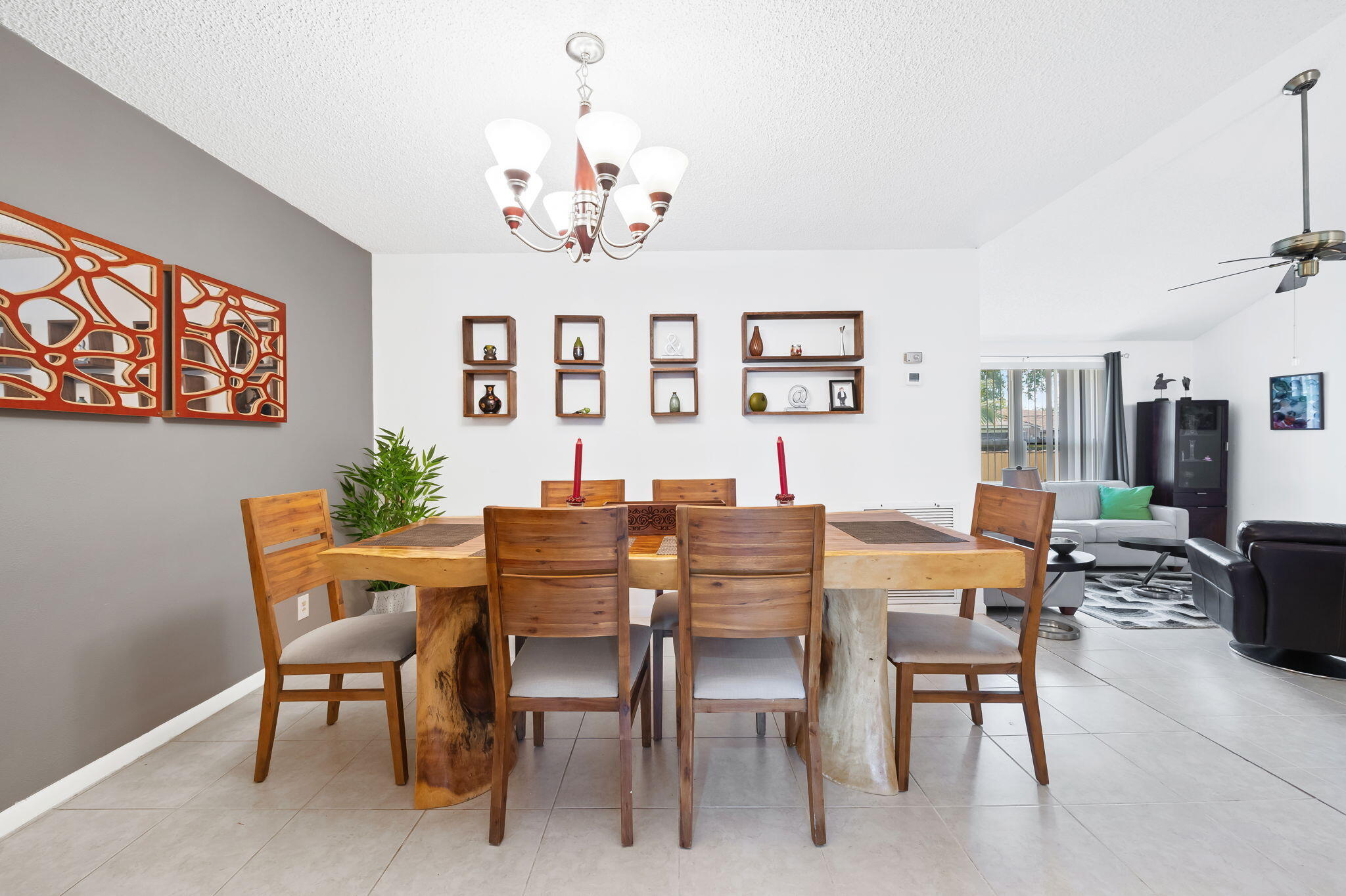 JACARANDA LAKES SEC 1 - Residential