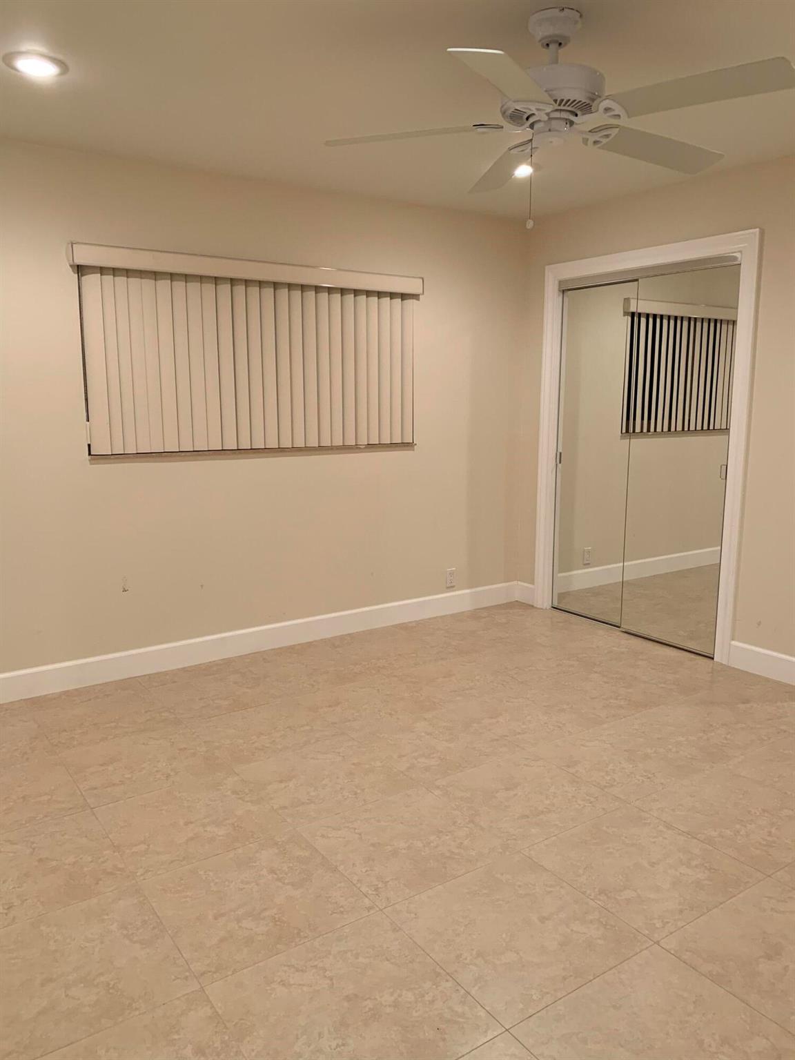 PARADISE PALMS UNIT 4 - Residential Lease