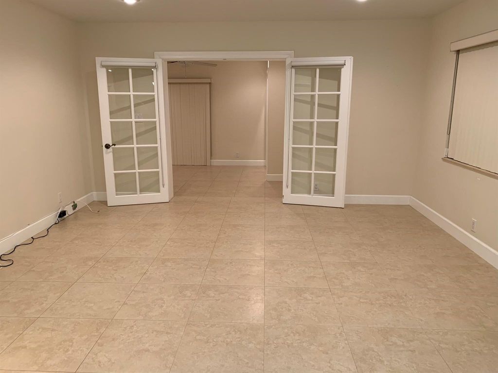 Photo of 450 W Conference Drive, Boca Raton, FL 33486 (MLS # R11130056)