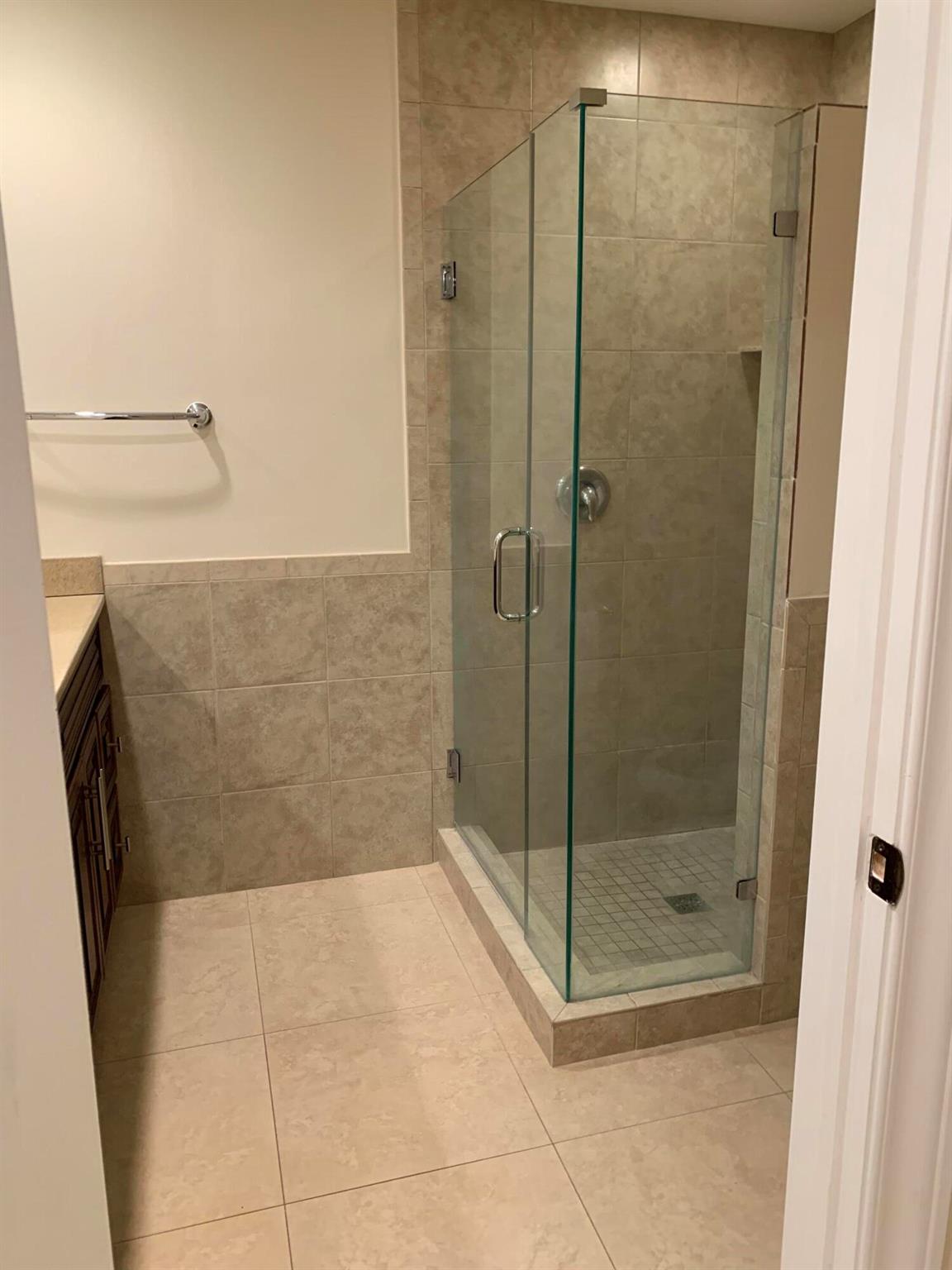 PARADISE PALMS UNIT 4 - Residential Lease