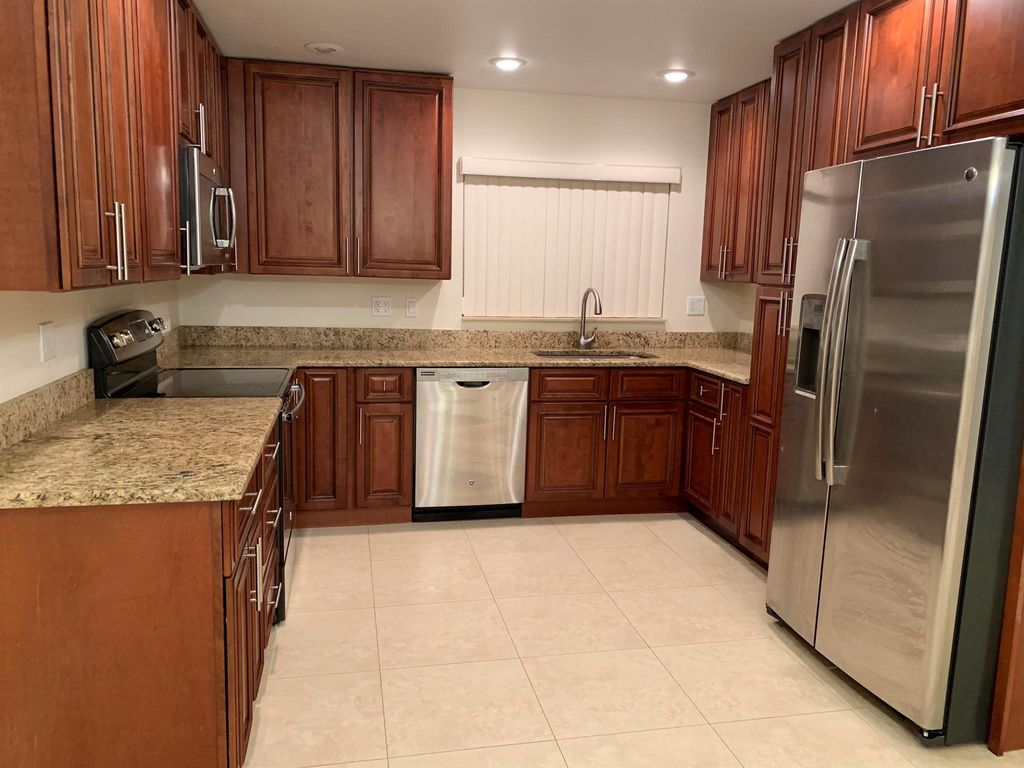 Photo of 450 W Conference Drive, Boca Raton, FL 33486 (MLS # R11130056)