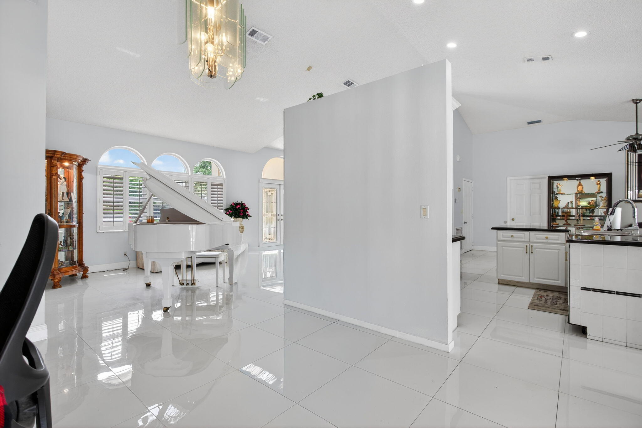 WINSTON PARK SECTION TWO-A - Residential