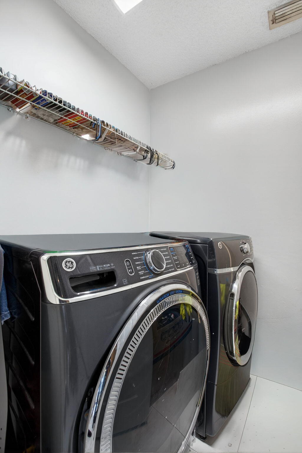 WINSTON PARK SECTION TWO-A - Residential