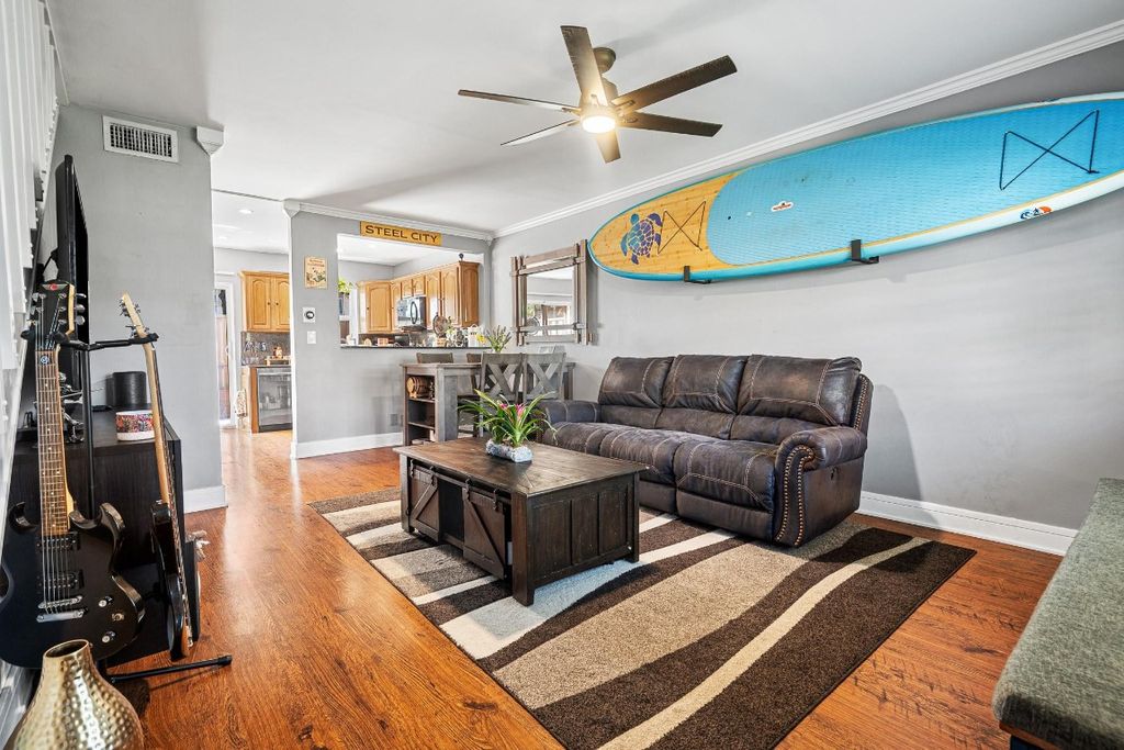 Photo of 72 NE 20th Court #4C, Wilton Manors, FL 33305 (MLS # F10531422)