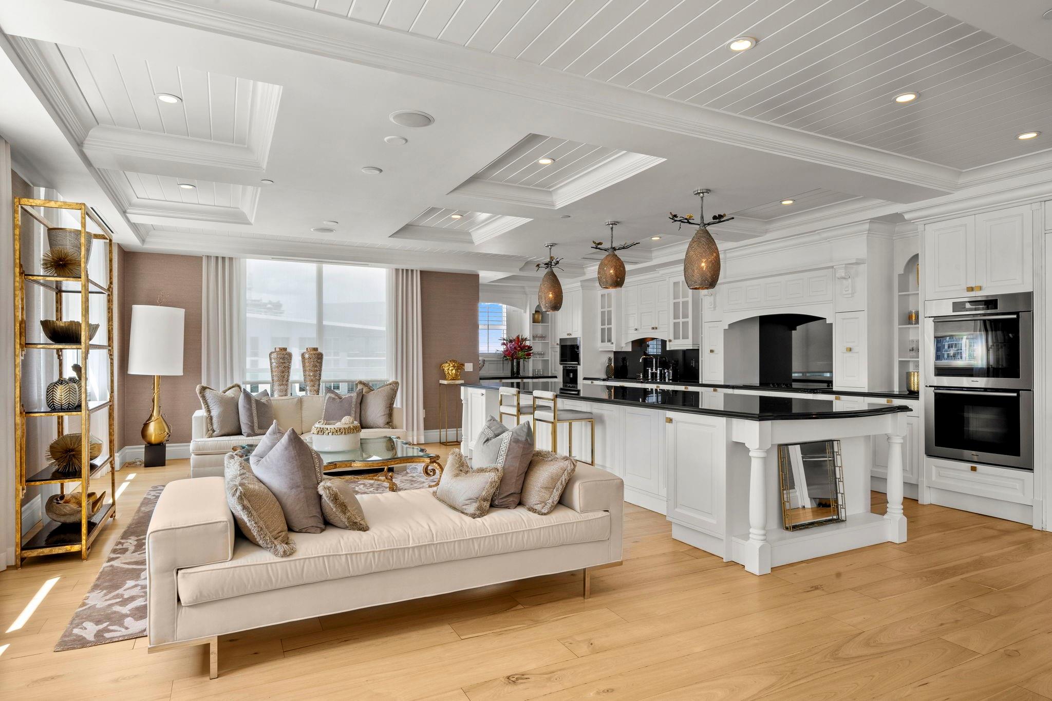 350 LAS OLAS PLACE - Residential