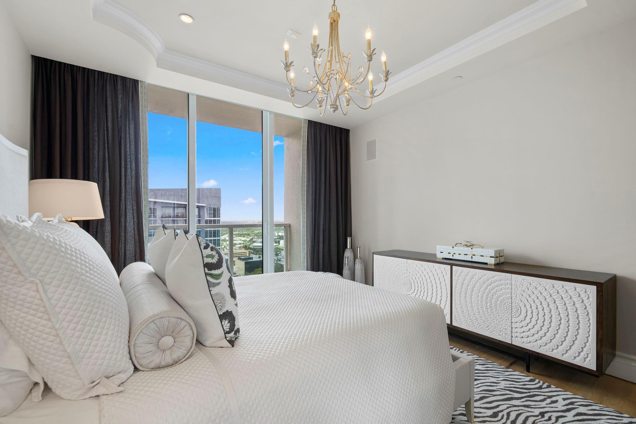 350 LAS OLAS PLACE - Residential