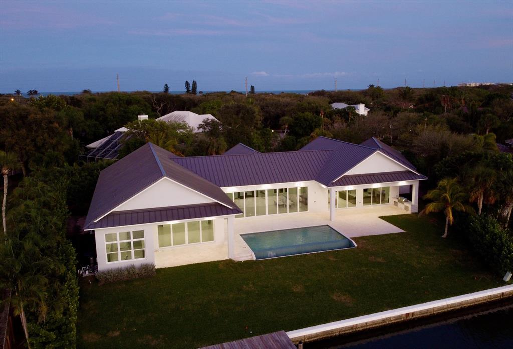 PEBBLE BAY ESTATES - Residential