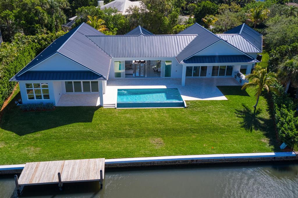 PEBBLE BAY ESTATES - Residential