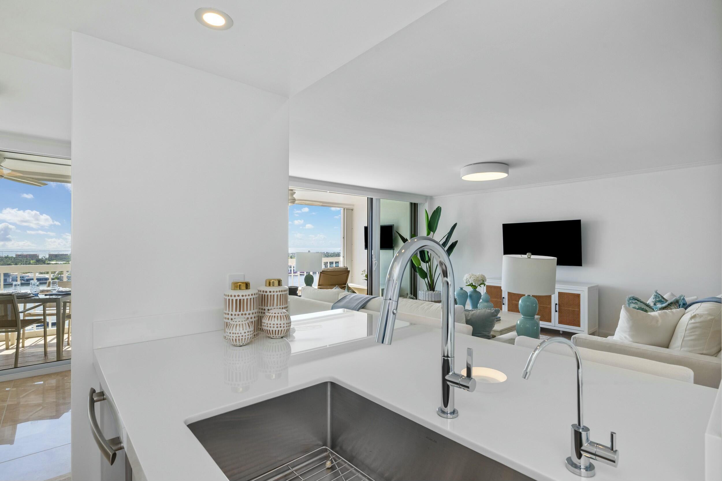 WATERVIEW TOWERS CONDO - Residential Lease