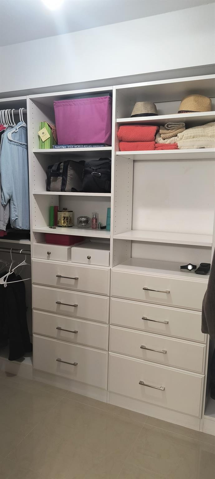 SUNRISE LAKES IV - Residential