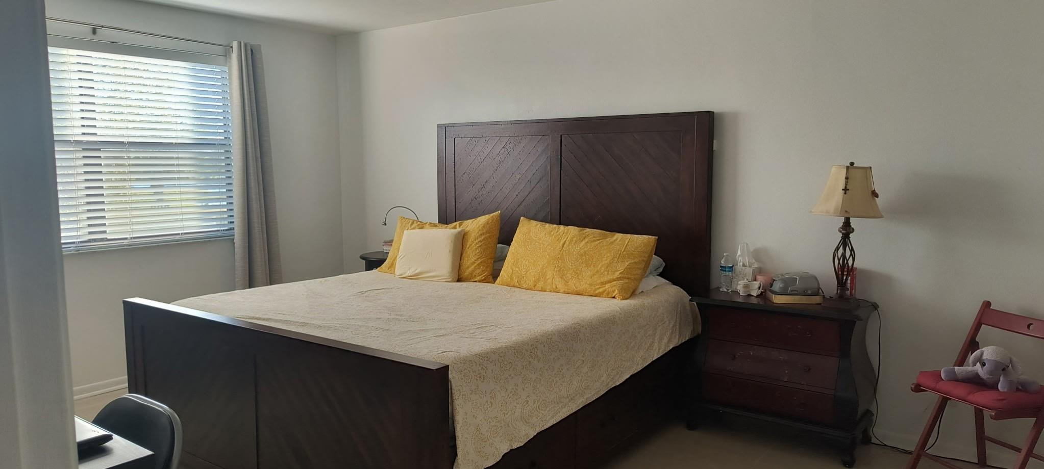 SUNRISE LAKES IV - Residential