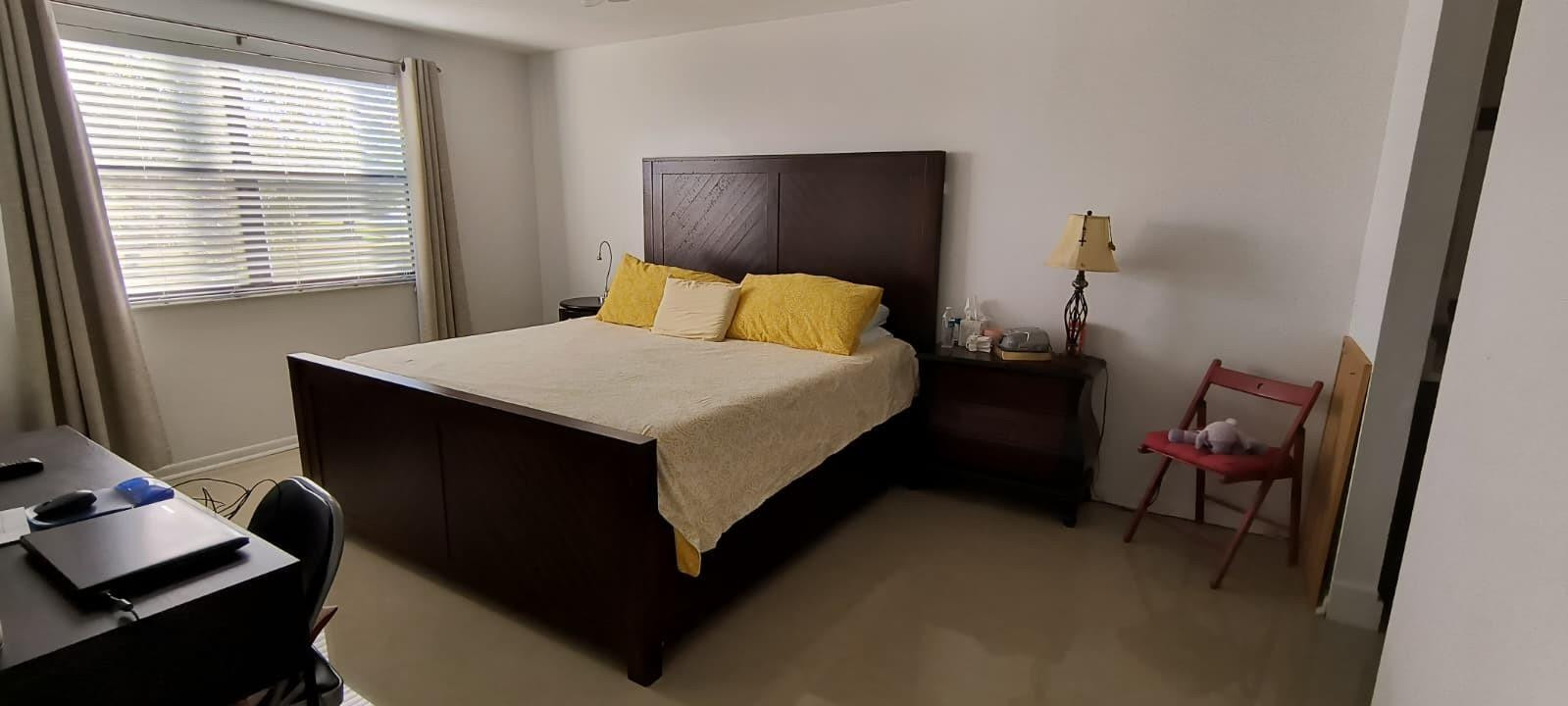 SUNRISE LAKES IV - Residential