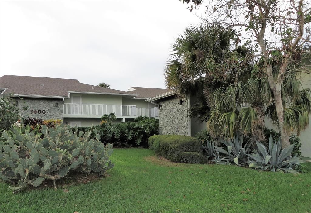 Photo of 2400 S Ocean Drive #5617, Fort Pierce, FL 34949 (MLS # R10690657)