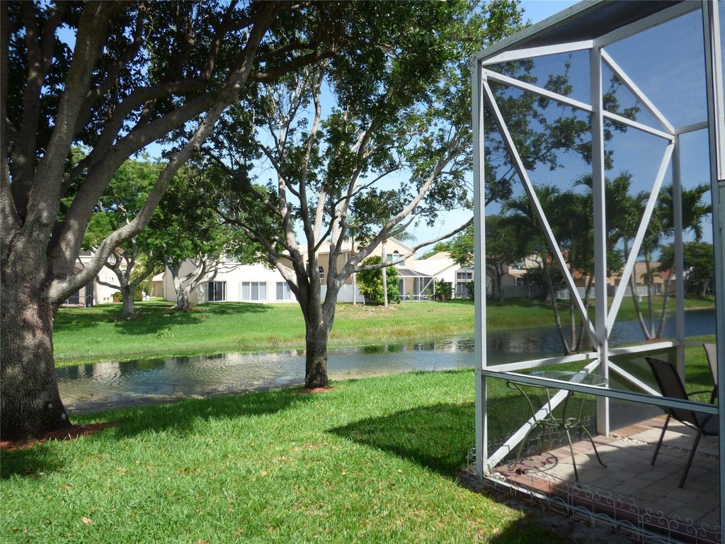 Photo of 7614 Colony Lake Drive, Boynton Beach, FL 33436 (MLS # F10507040)
