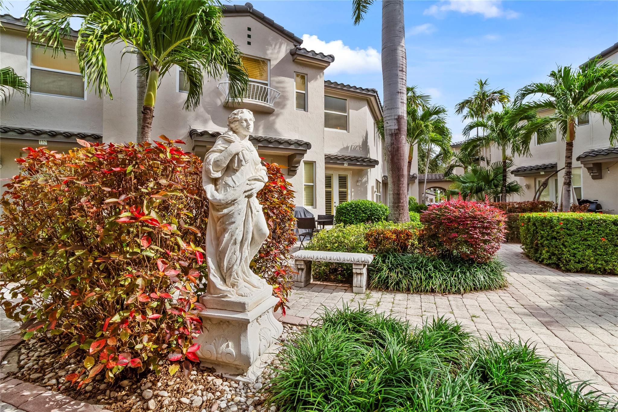 Oceanwalk Villas Condo - Residential