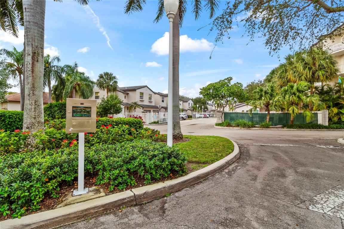 1900 Oceanwalk Lane 136