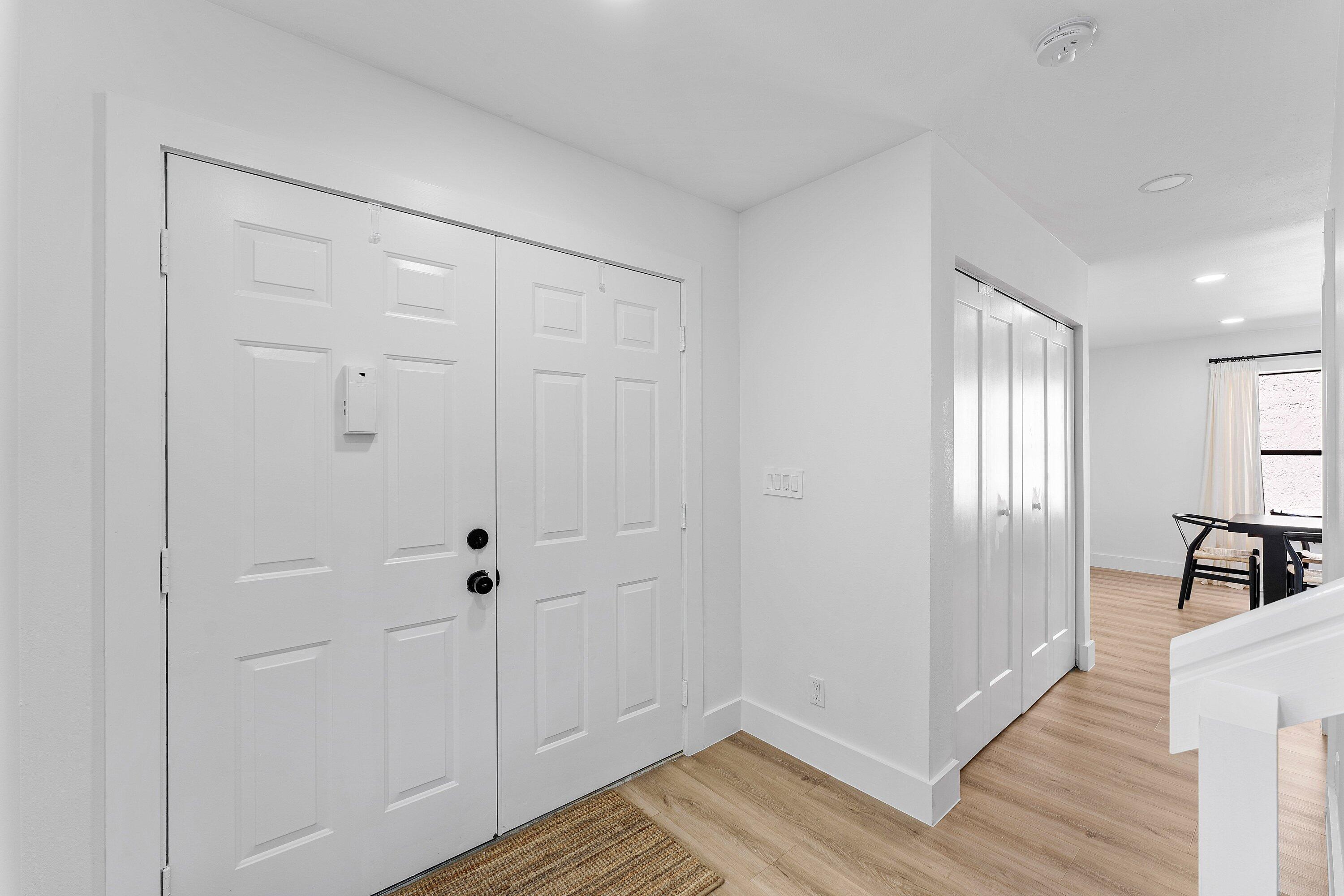 5753 Northpointe Lane