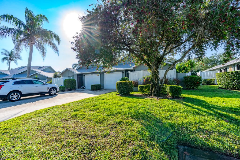 Photo of 6784 SE Yorktown Drive, Hobe Sound, FL 33455 (MLS # R11074748)