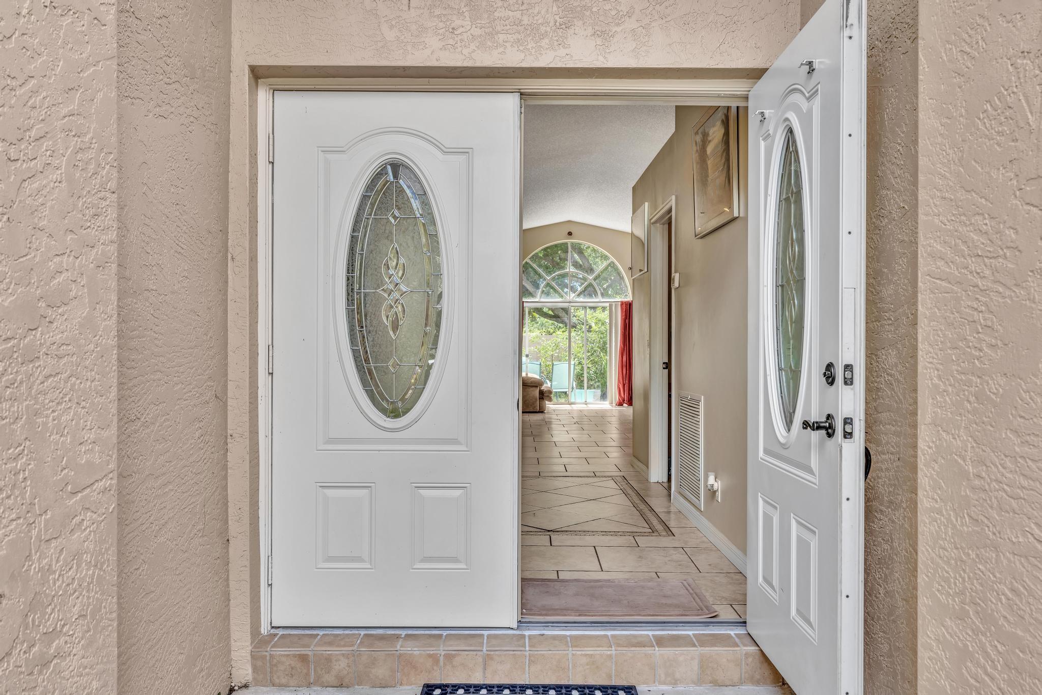 10946 Crescendo Cir