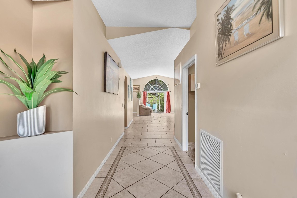 10946 Crescendo Circle