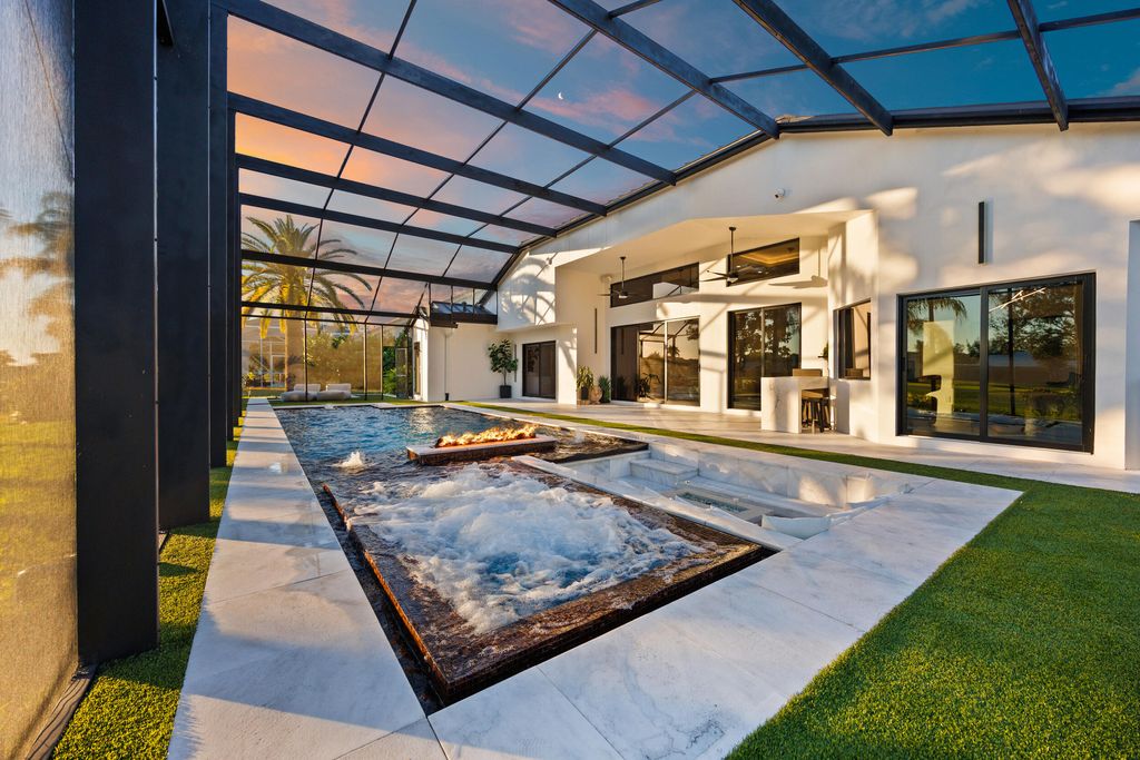 Photo of 10290 Silver Lake Drive, Boca Raton, FL 33428 (MLS # R11118126)