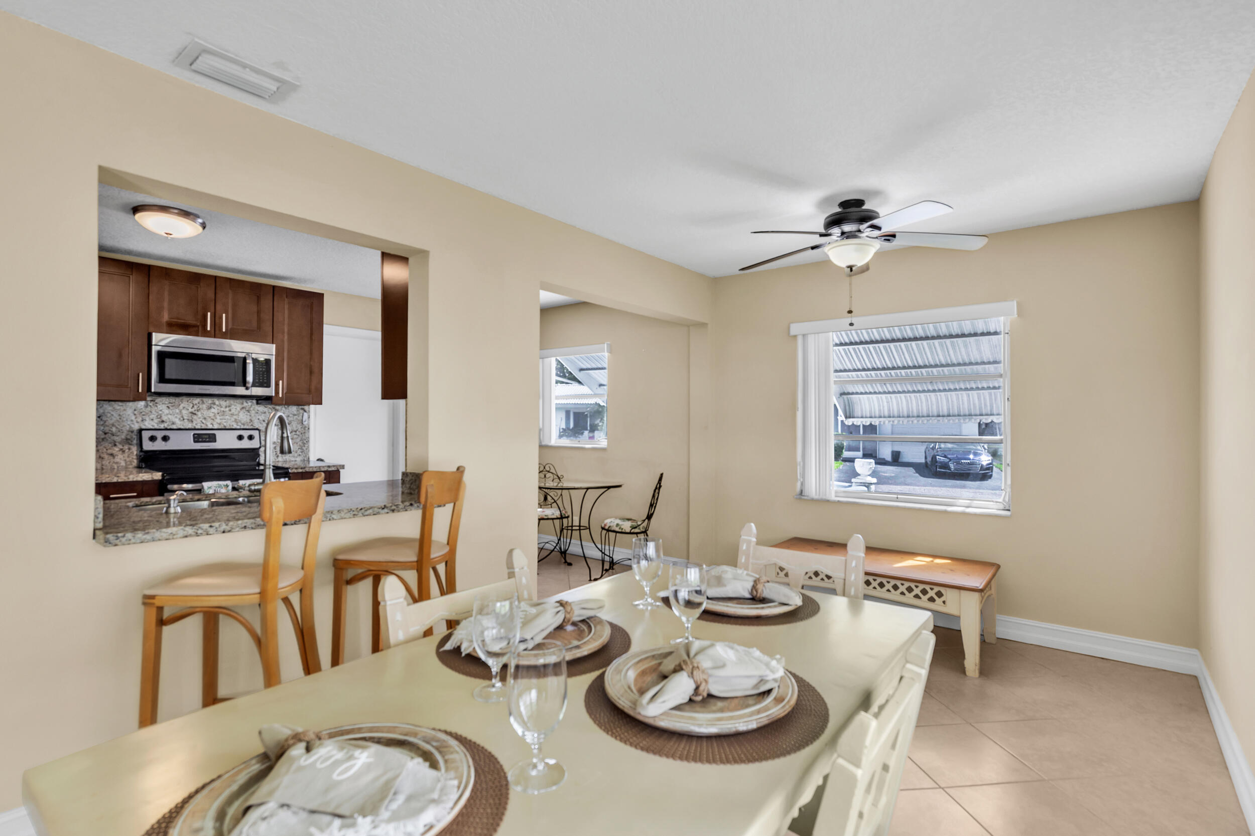 LAUDERDALE WEST 2 SEC - Residential