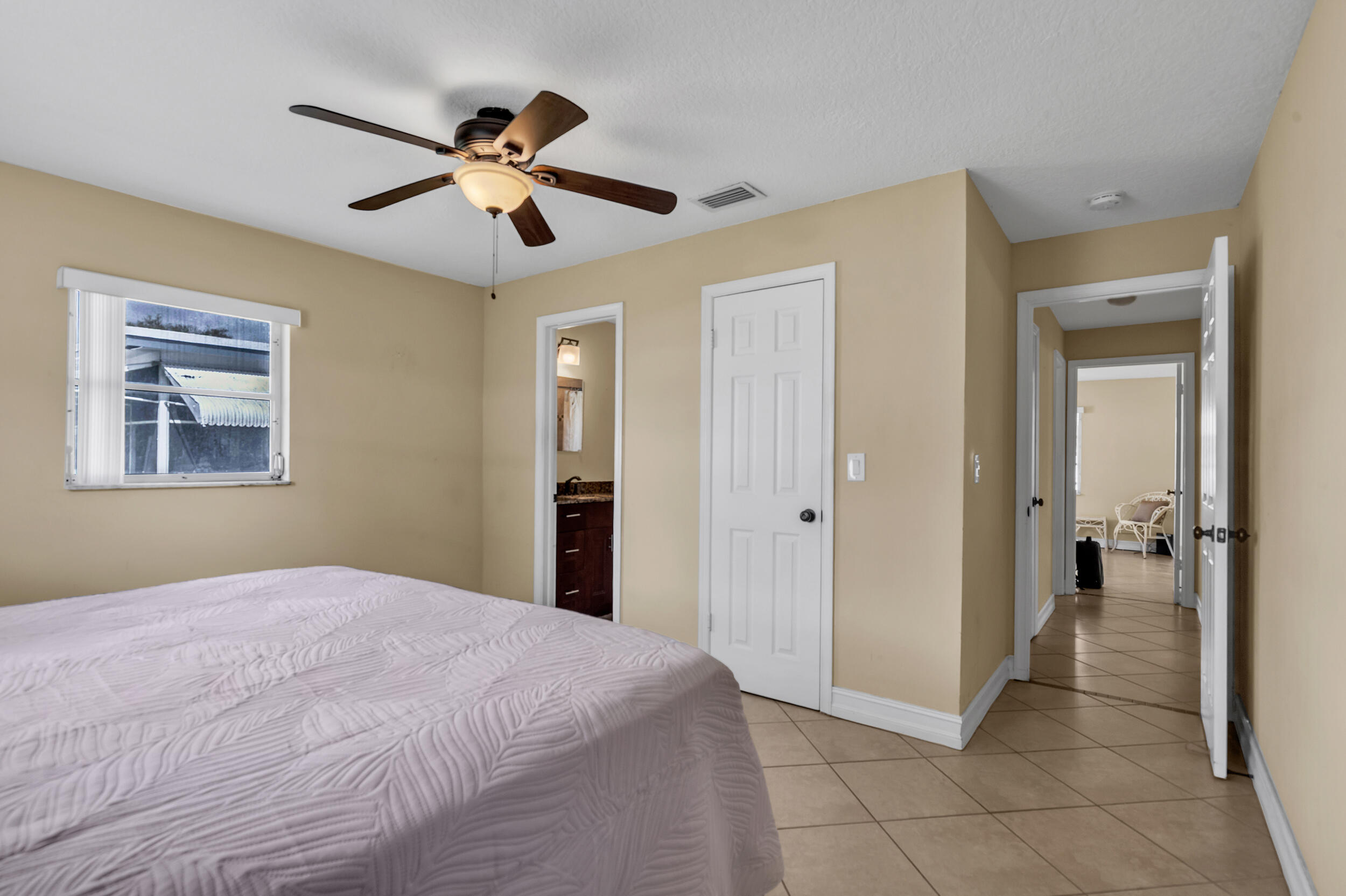 LAUDERDALE WEST 2 SEC - Residential