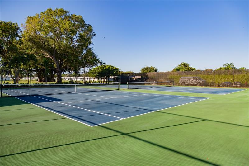 LAUDERDALE WEST 2 SEC - Residential