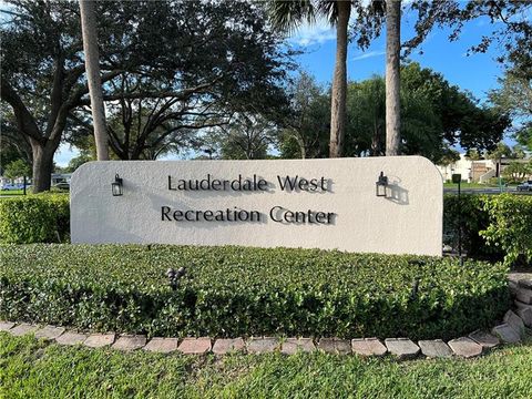 Tiny photo for 8208 NW 14 Street, Plantation, FL 33322 (MLS # B26007823)