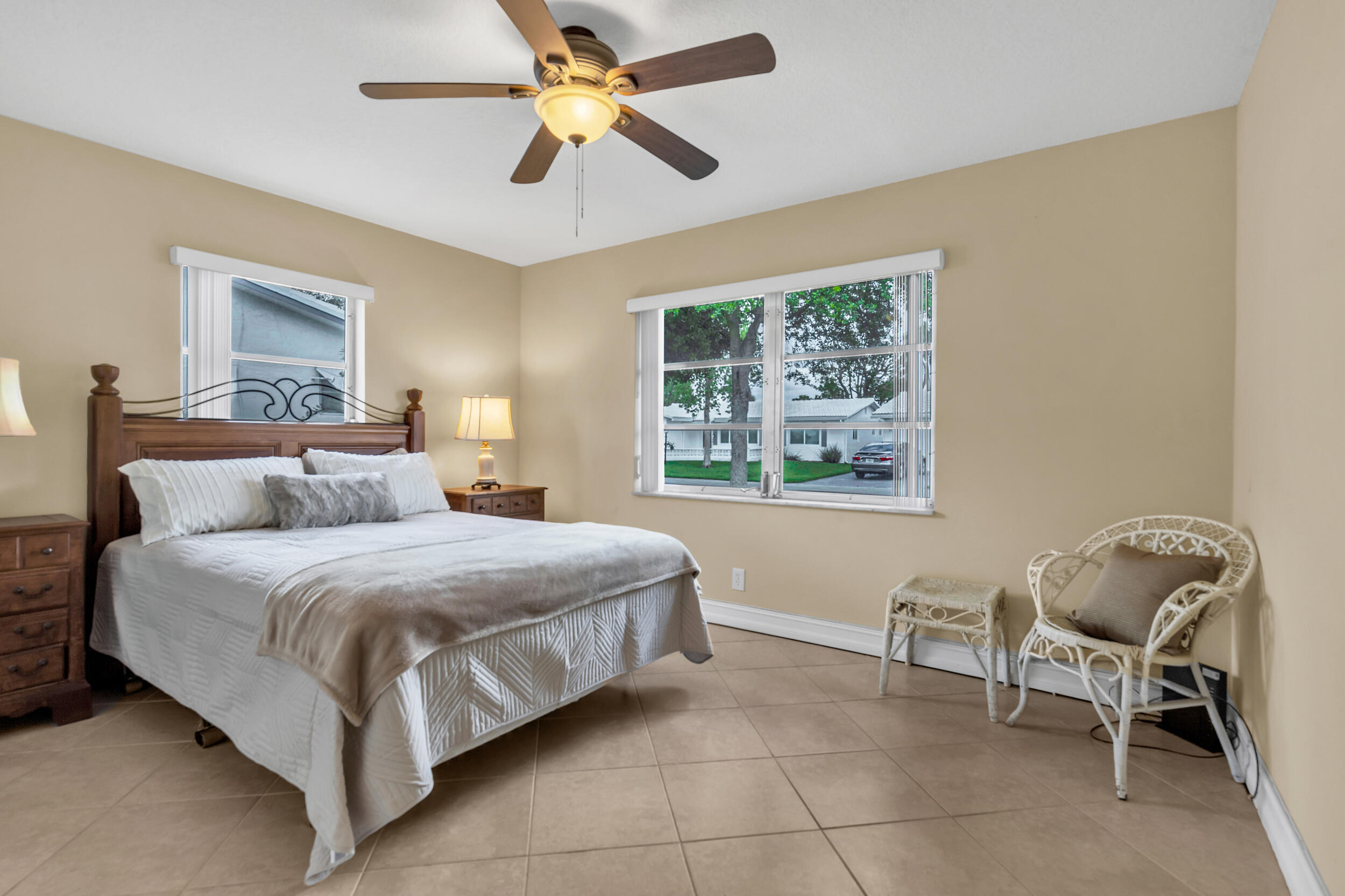 LAUDERDALE WEST 2 SEC - Residential