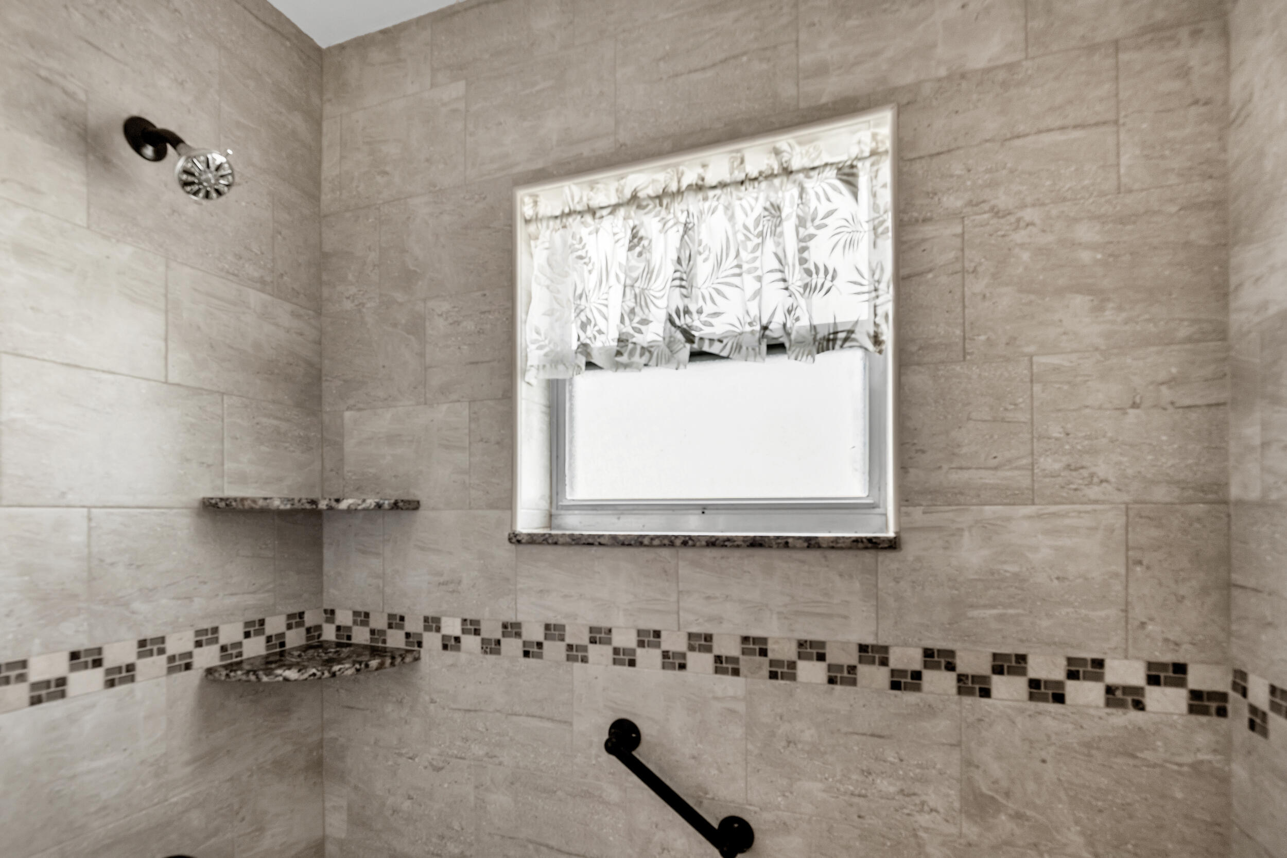 LAUDERDALE WEST 2 SEC - Residential