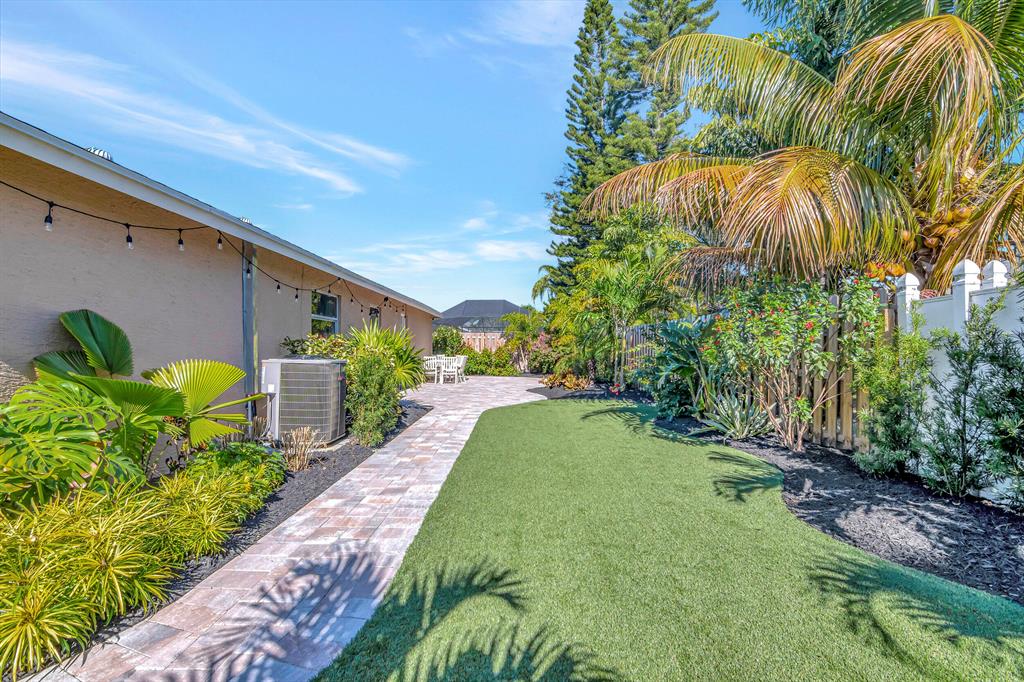 EASTWOOD - Residential