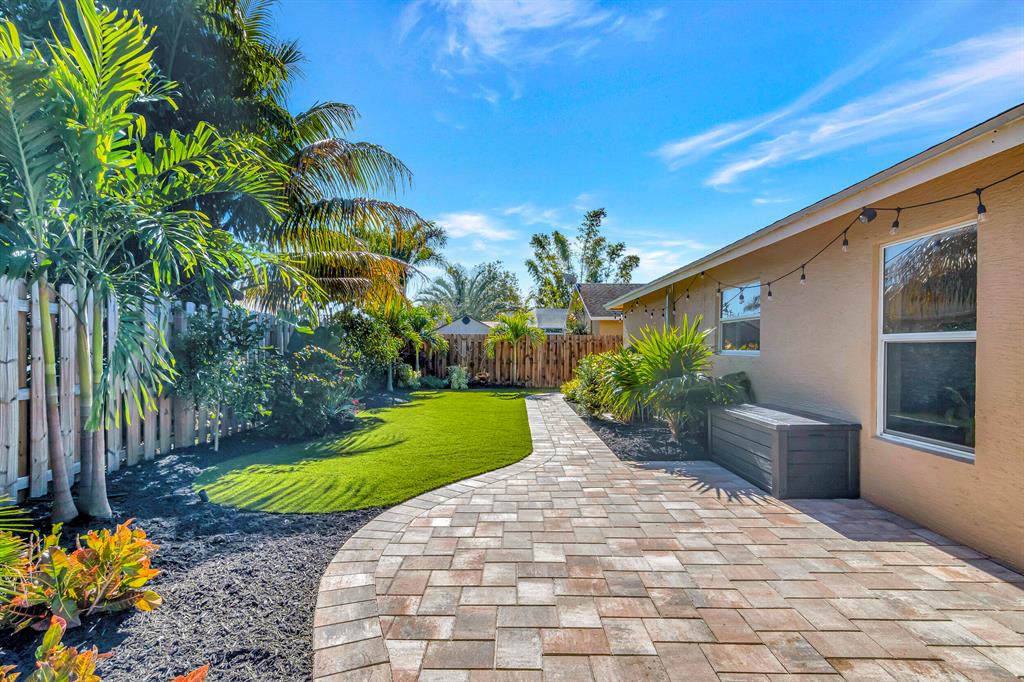 EASTWOOD - Residential