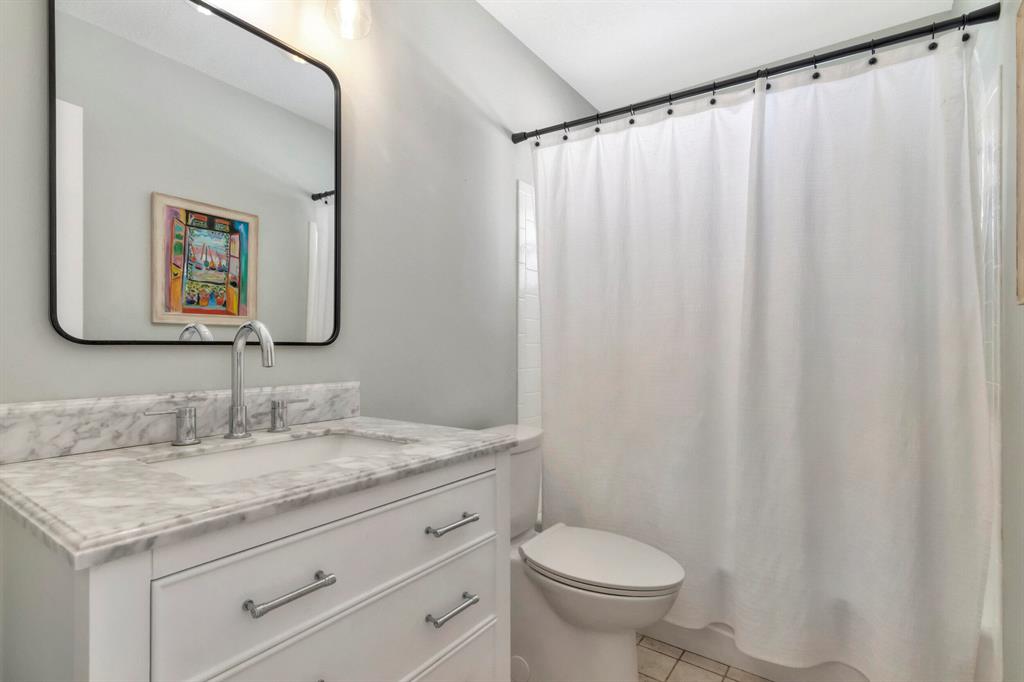 EASTWOOD - Residential