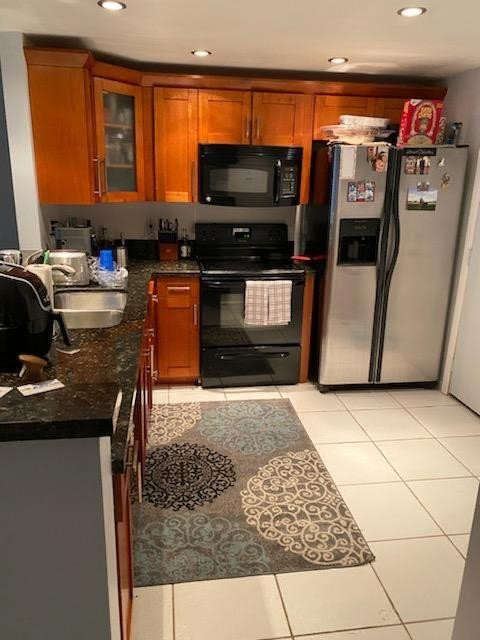 Polynesian Gardens 2 Cond - Residential Lease