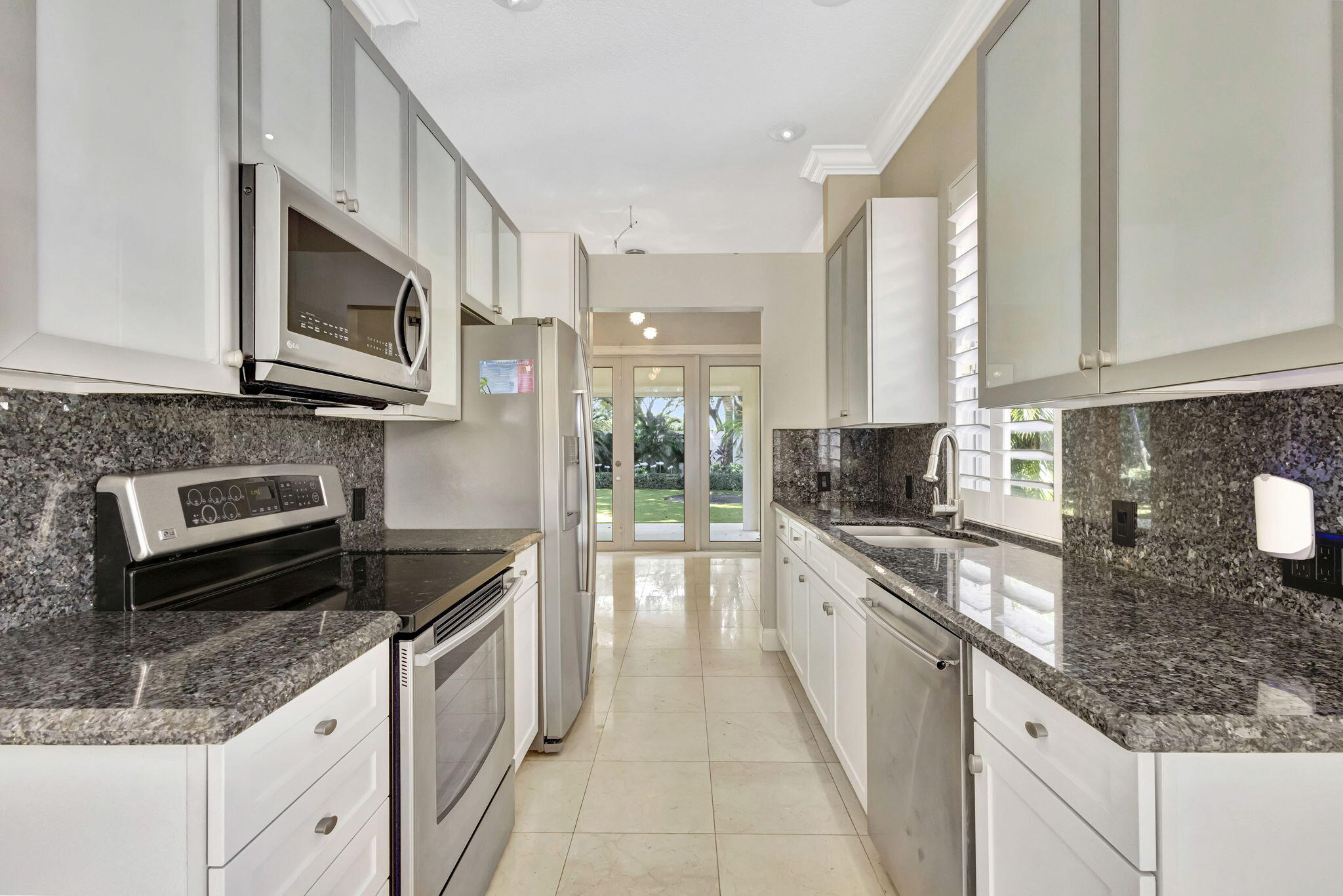 OAKS OAKS EAST 1 - Residential