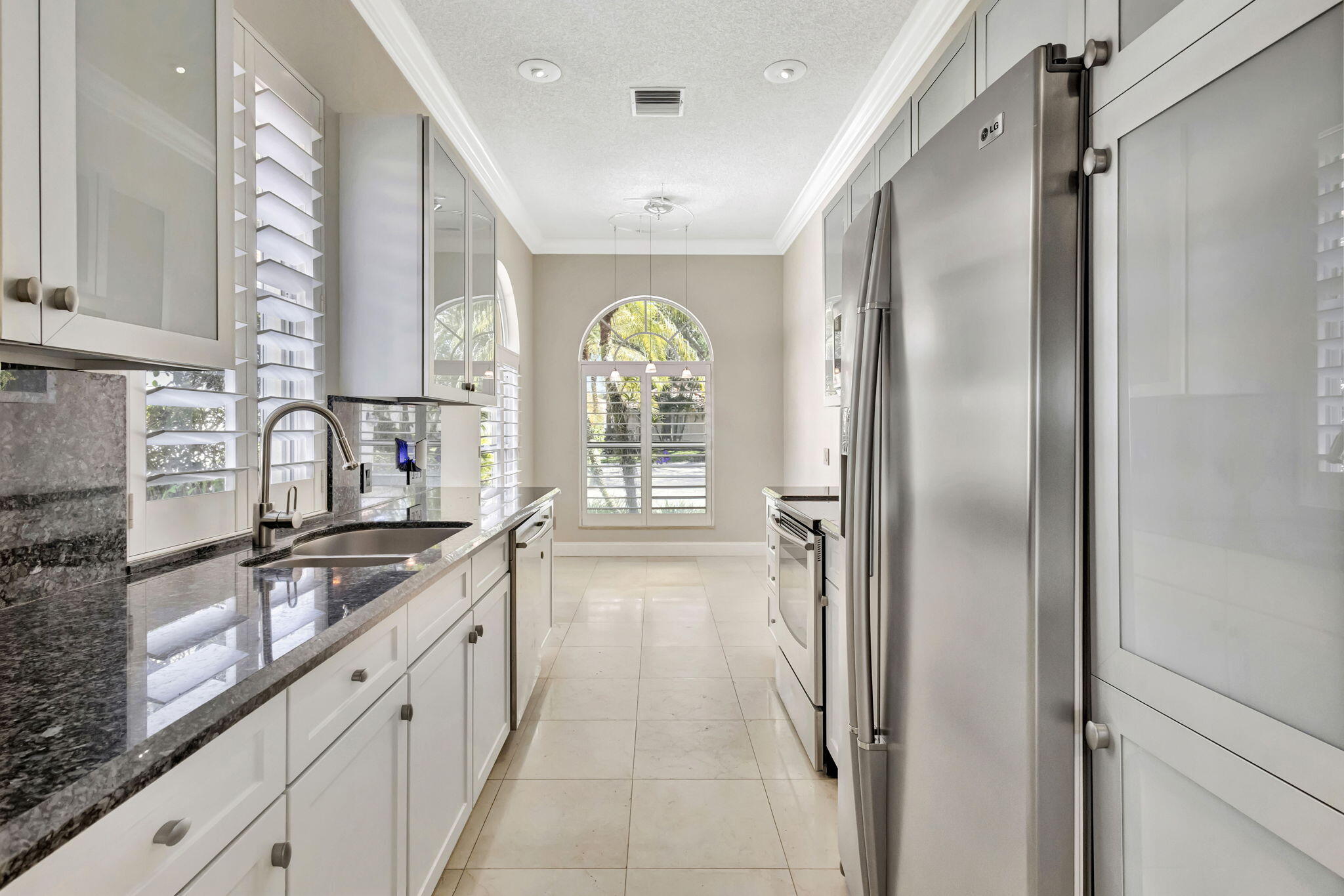 OAKS OAKS EAST 1 - Residential