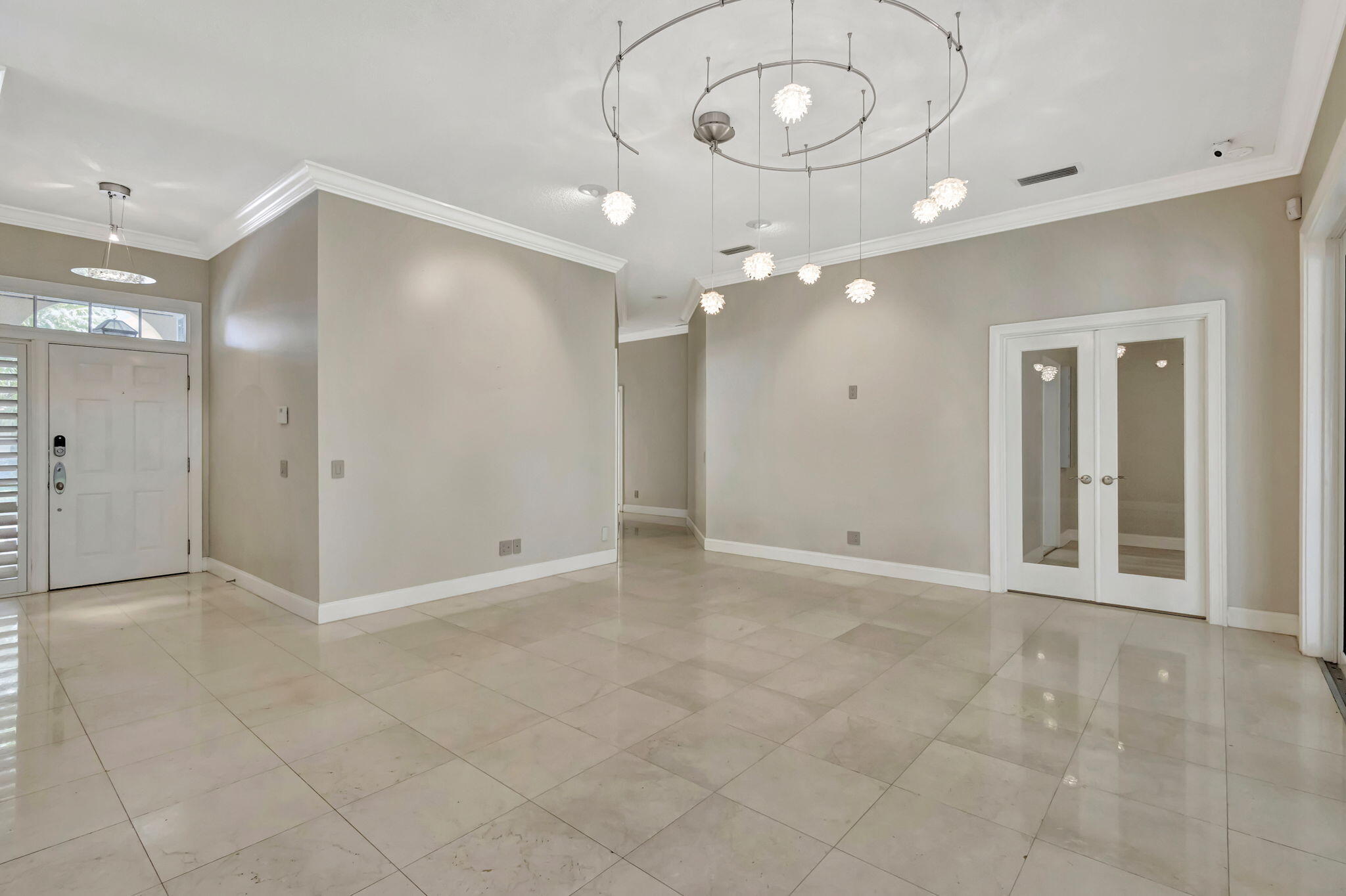 OAKS OAKS EAST 1 - Residential