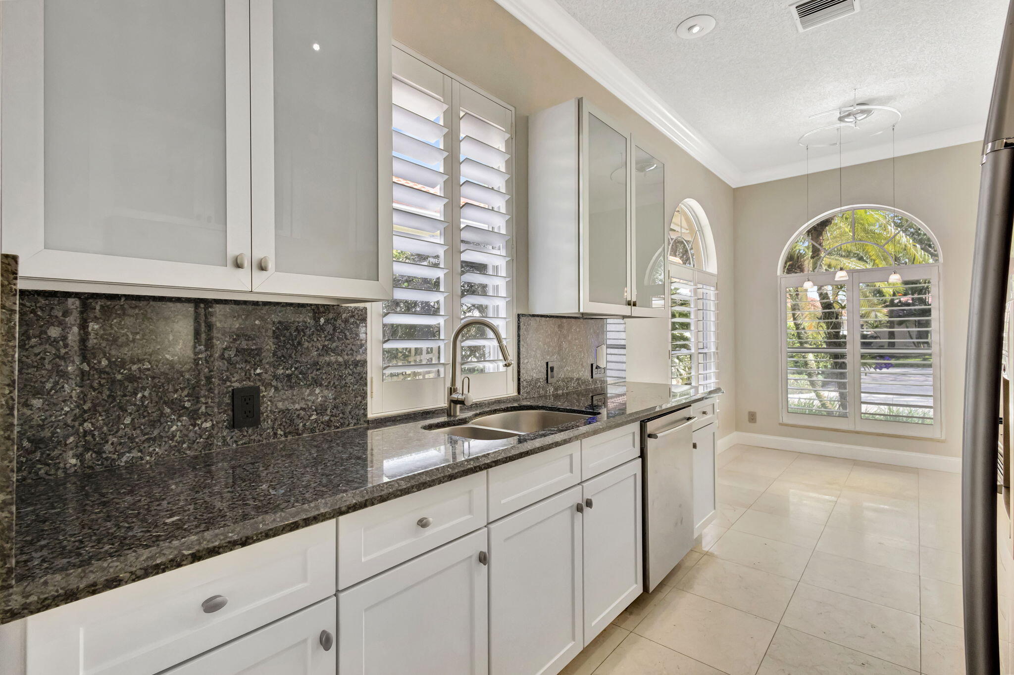 OAKS OAKS EAST 1 - Residential