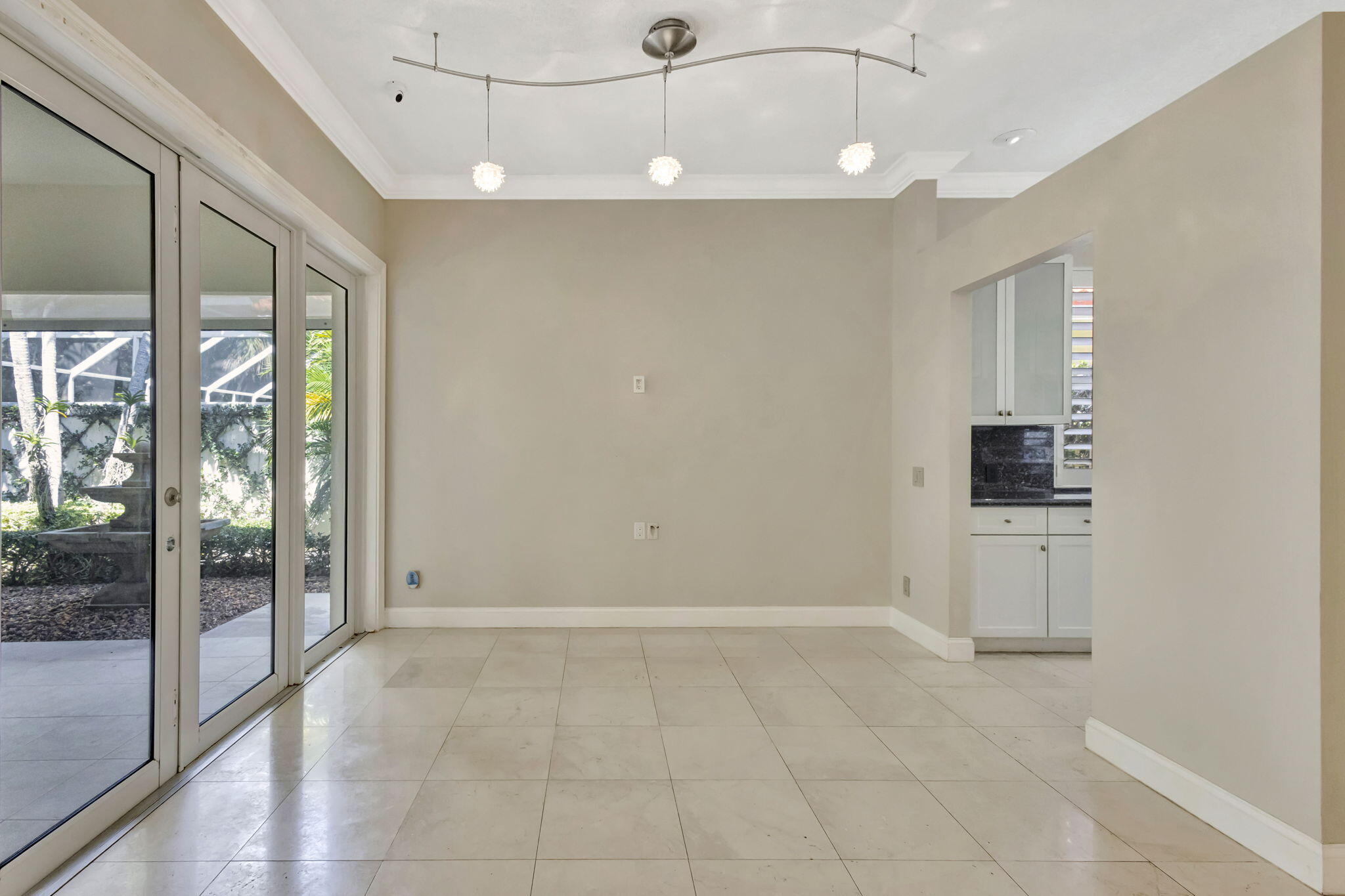 OAKS OAKS EAST 1 - Residential