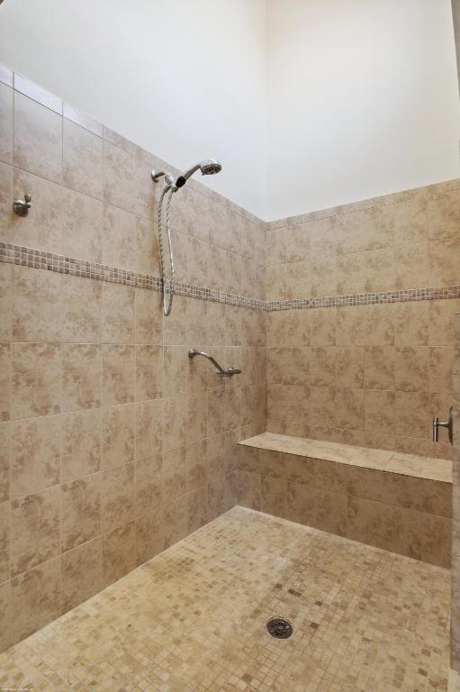 SADDLE TRAIL PARK OF WELLINGTON - Land