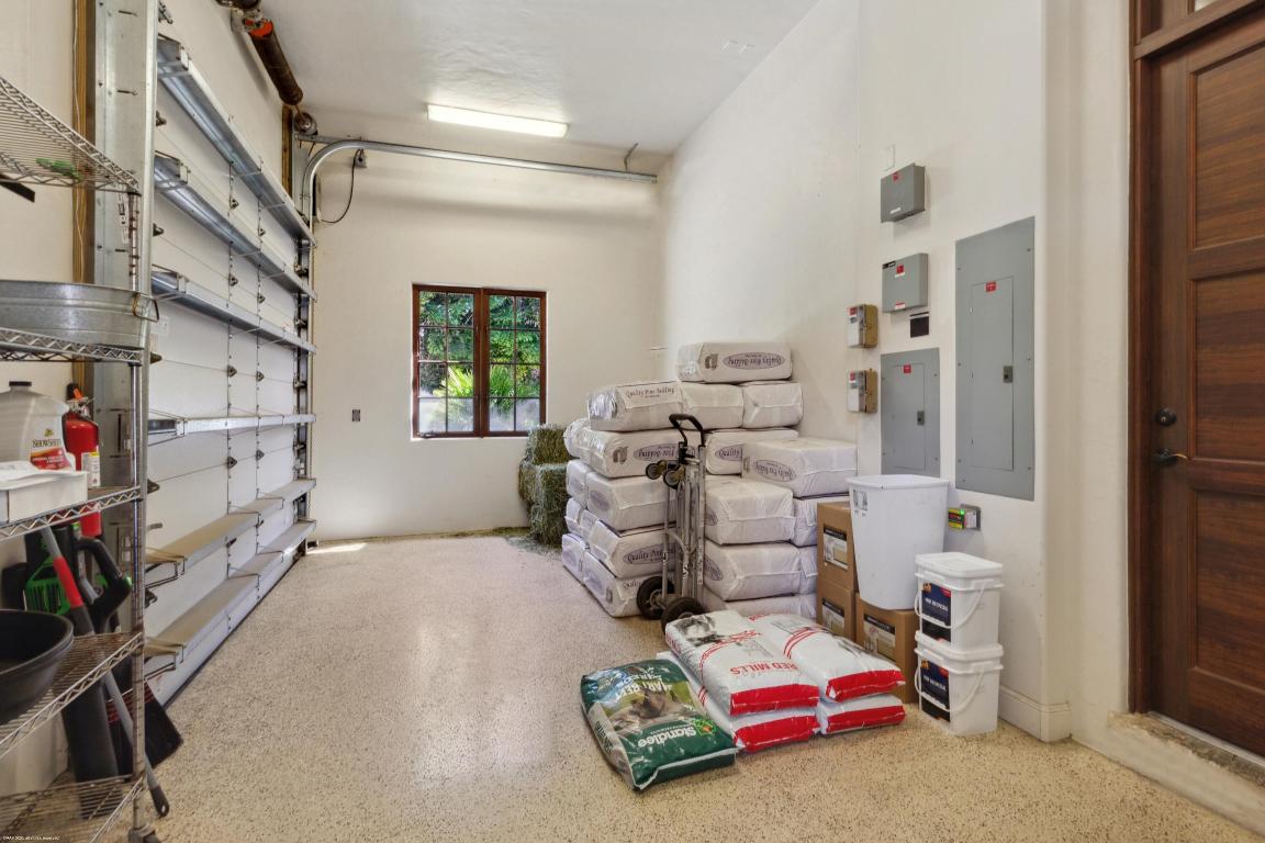 SADDLE TRAIL PARK OF WELLINGTON - Land