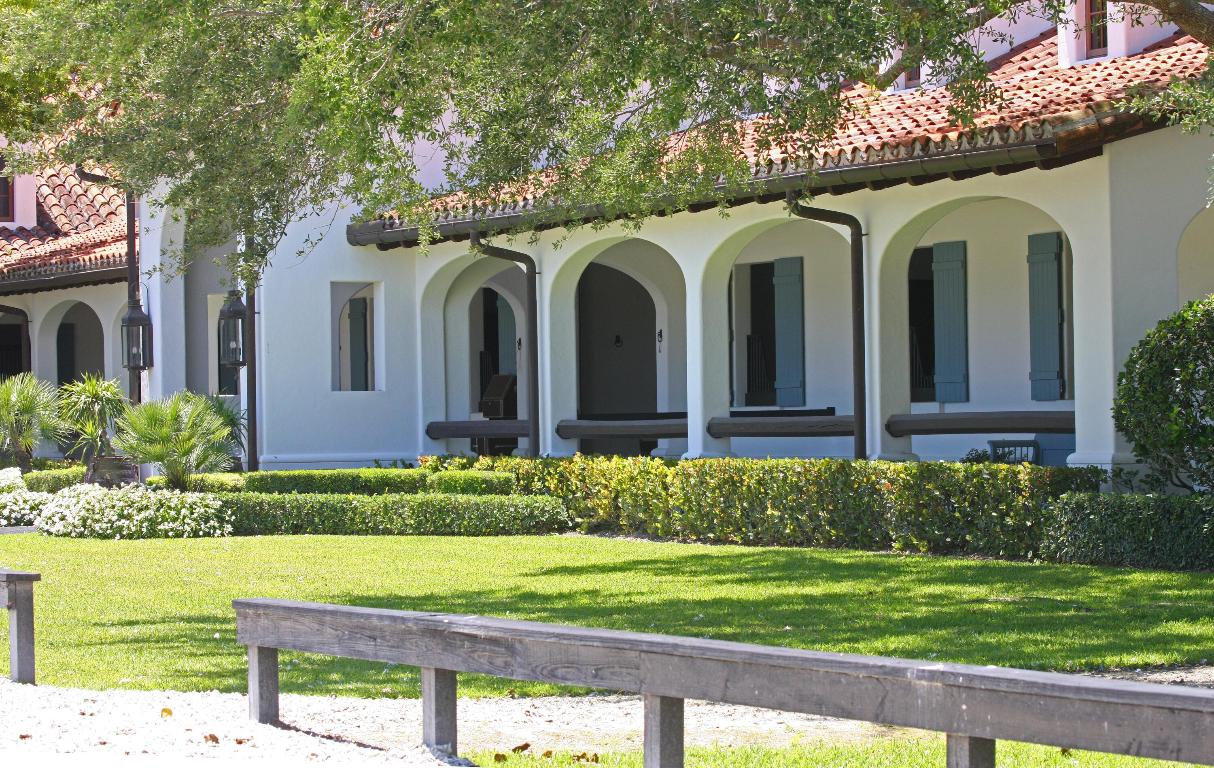 SADDLE TRAIL PARK OF WELLINGTON - Land