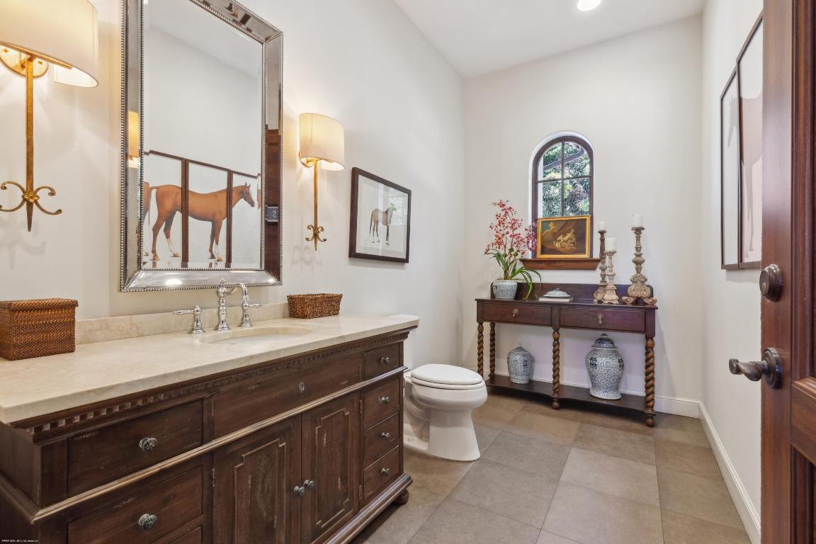 SADDLE TRAIL PARK OF WELLINGTON - Land